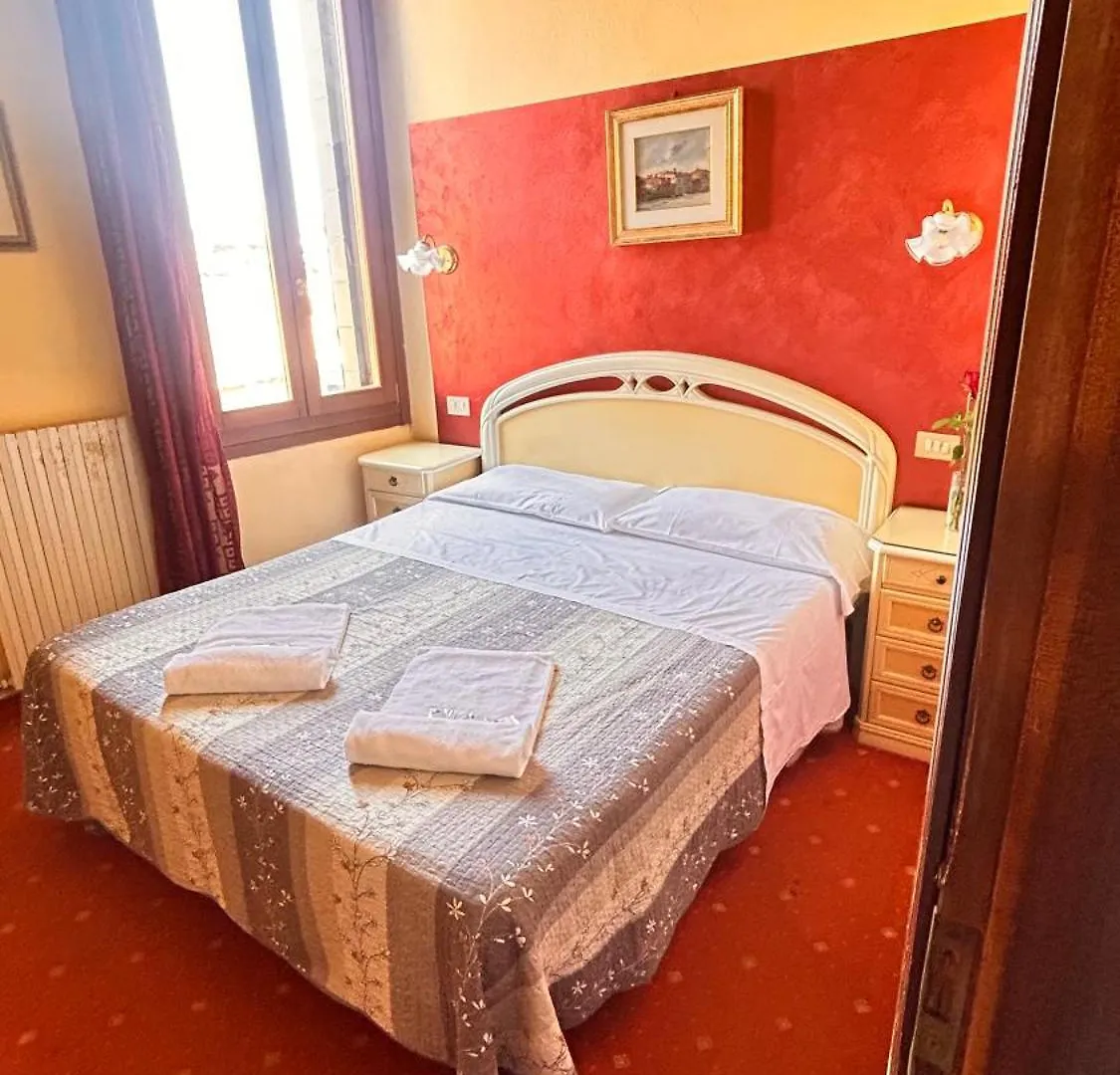 Casa Lin Venice Zimmer Itália