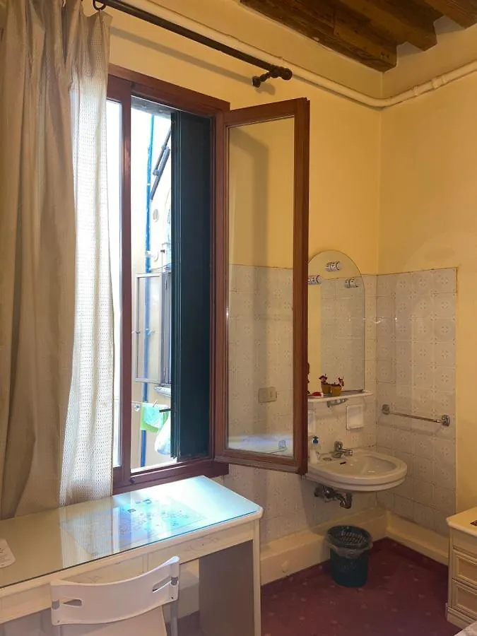 Pensjonat Casa Lin Venice Zimmer