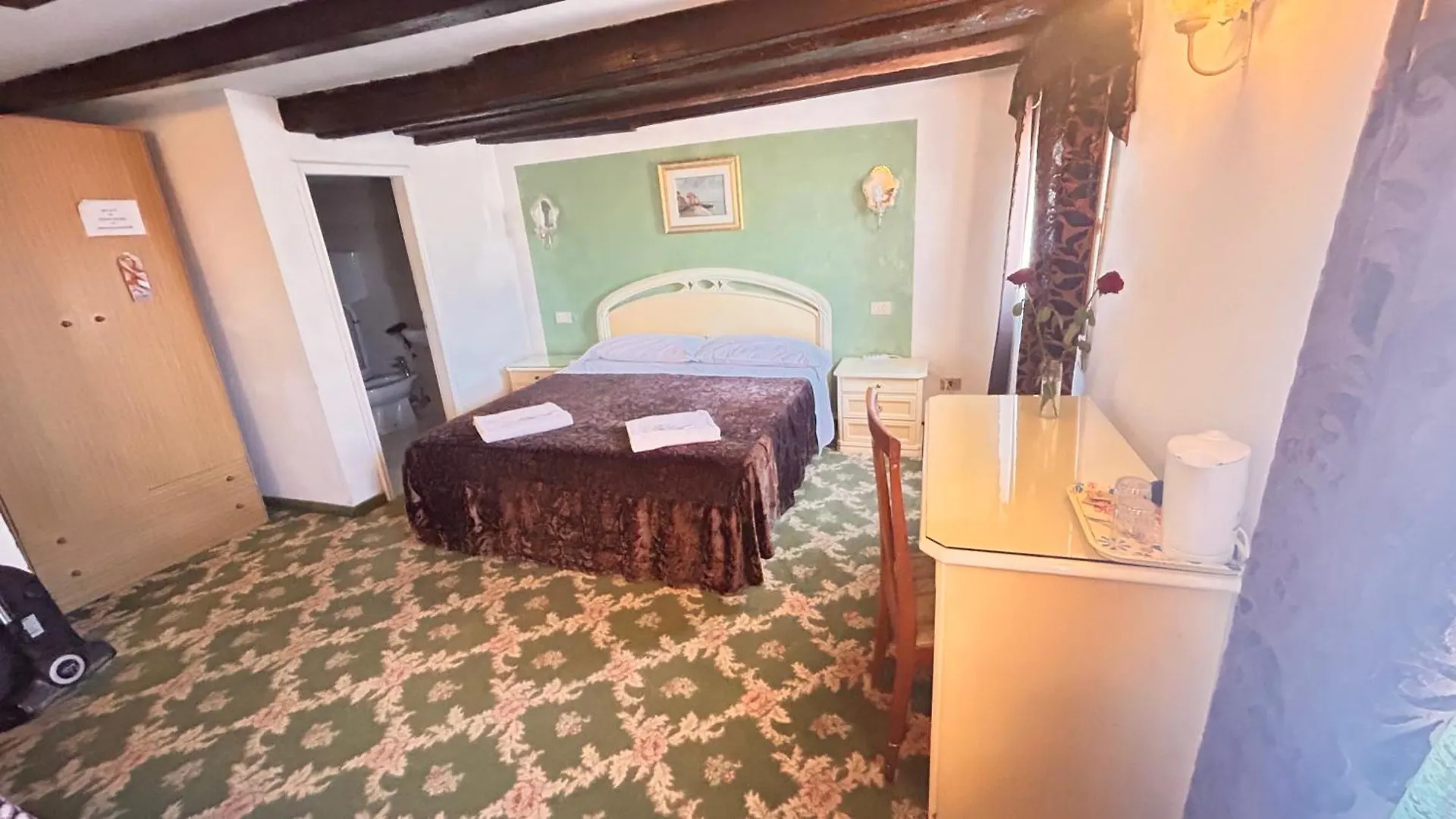 Pensjonat Casa Lin Venice Zimmer