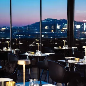 Gold Tower Lifestyle Hotel Neapol